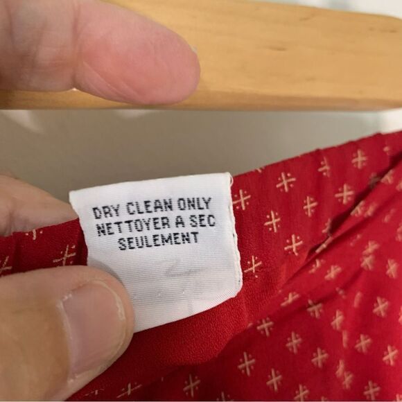 Talbots 2 Pcs Silk Pant & Tank Set Size 10P Red and Gold - Picture 9 of 10